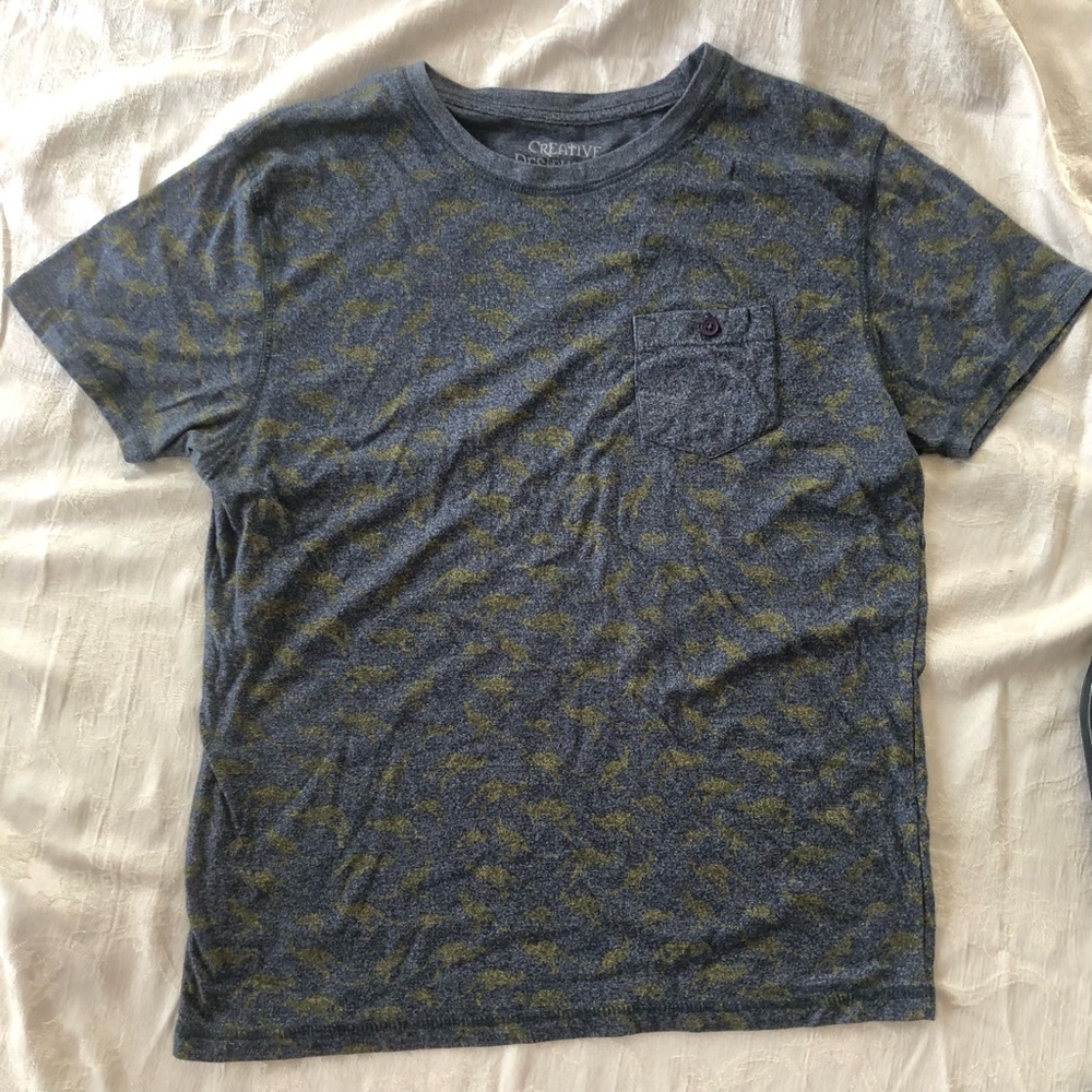Creative Destruction Short Sleeve T-Shirt Men’s size L Blue W/Yellow Kangaroos